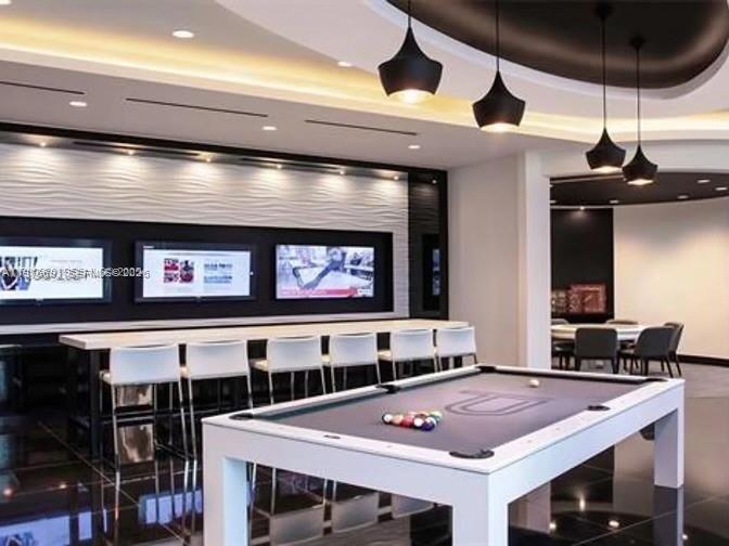 PARAMOUNT MIAMI WORLDCENT - Residential