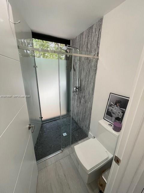 LEMONTREE VILLAGE CONDO - Residential Lease