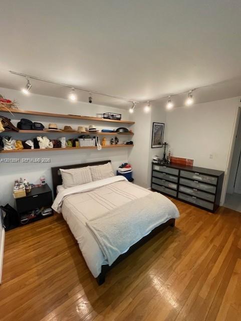 LEMONTREE VILLAGE CONDO - Residential Lease