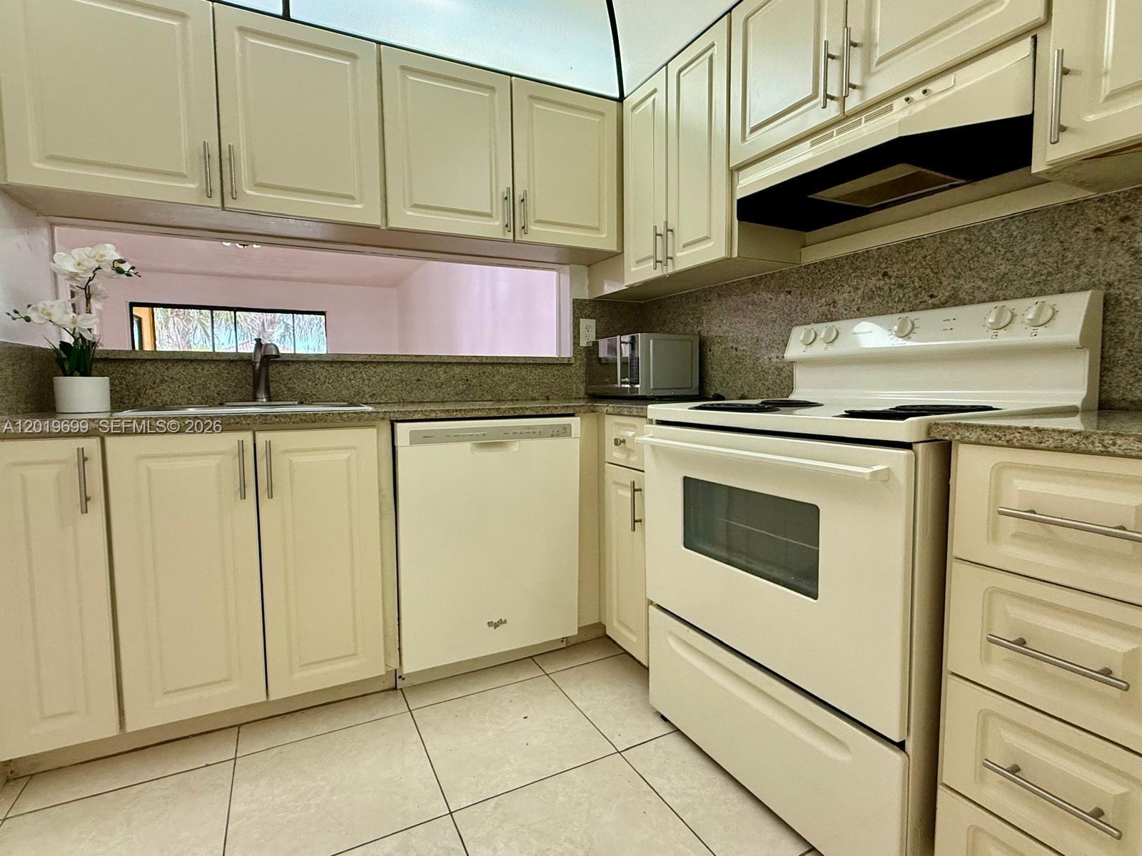 MIRAMAR CLUB CONDOMINIUM - Residential