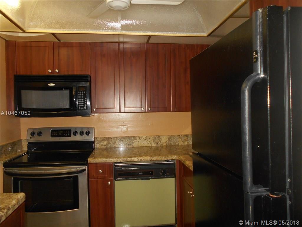 SUNRISE LAKES 26 CONDO - Residential