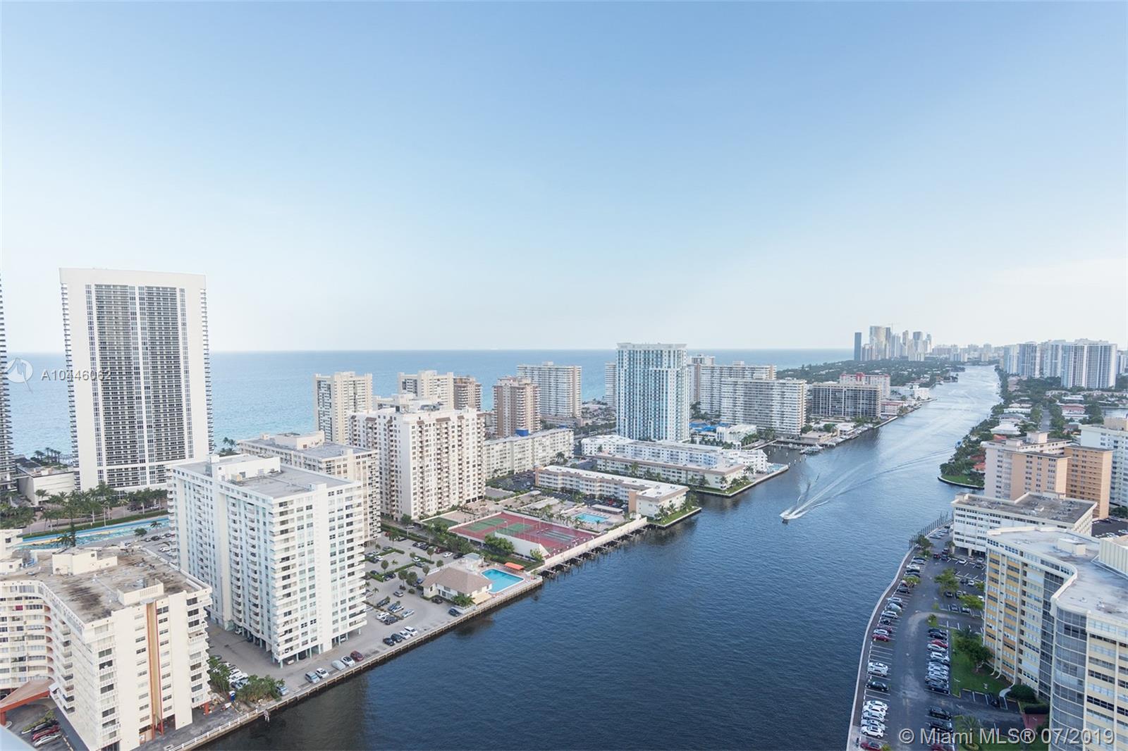 BEACHWALK CONDOMINIUM - Residential