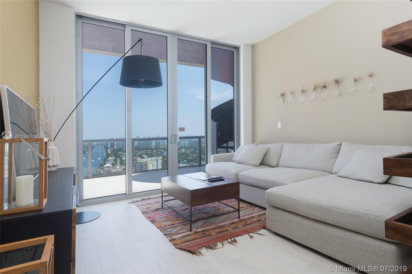 BEACHWALK CONDOMINIUM - Residential