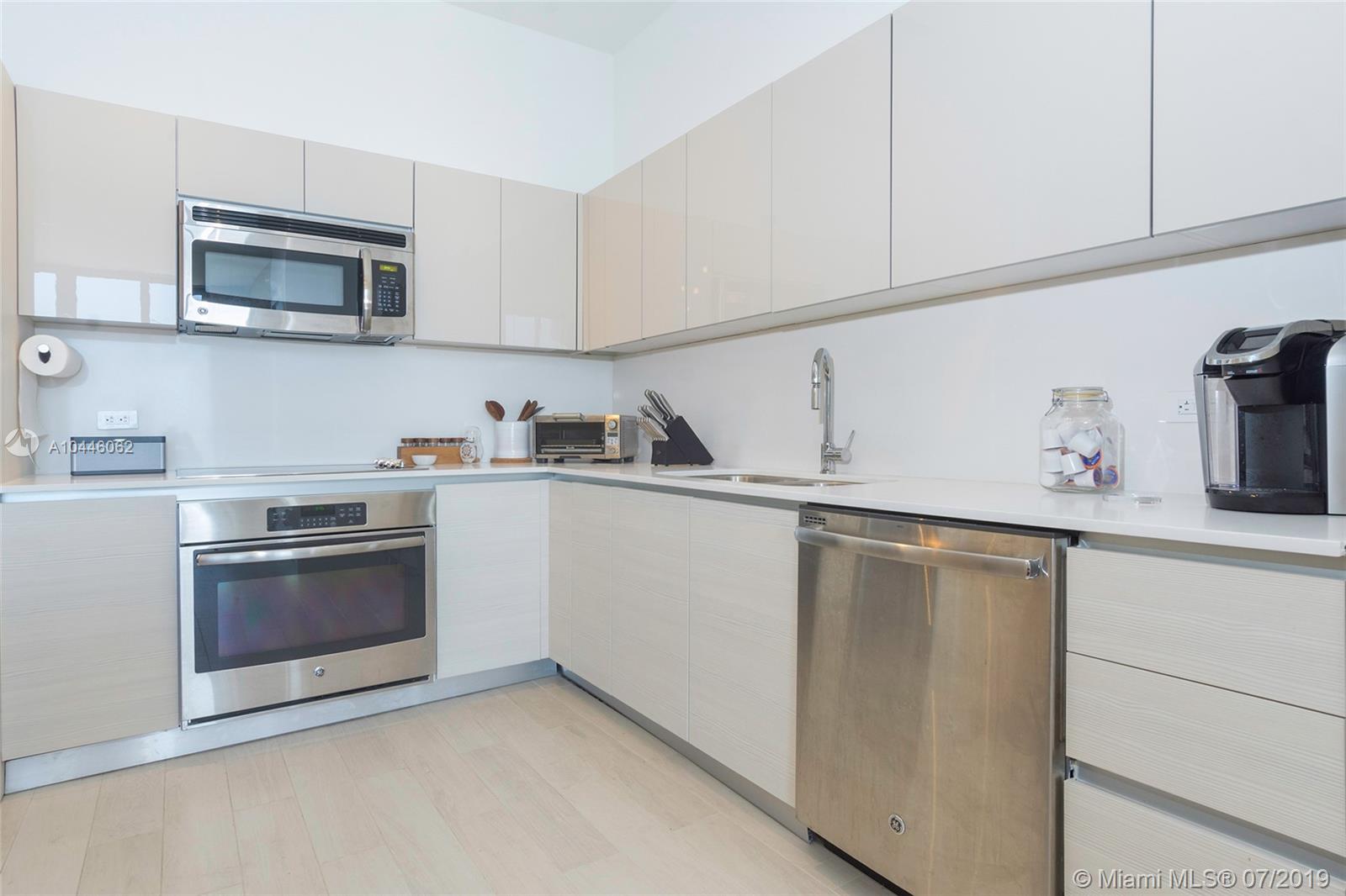 BEACHWALK CONDOMINIUM - Residential
