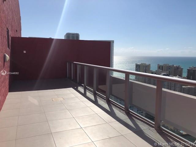 BEACHWALK CONDOMINIUM - Residential