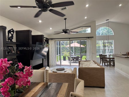 2932 NW 41ST ST — listing photo 3