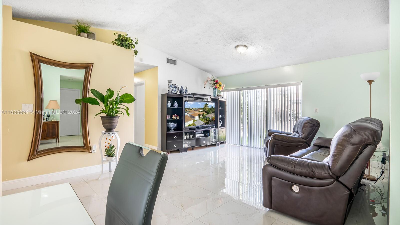 LAKES BY THE BAY SEC 5 - Residential