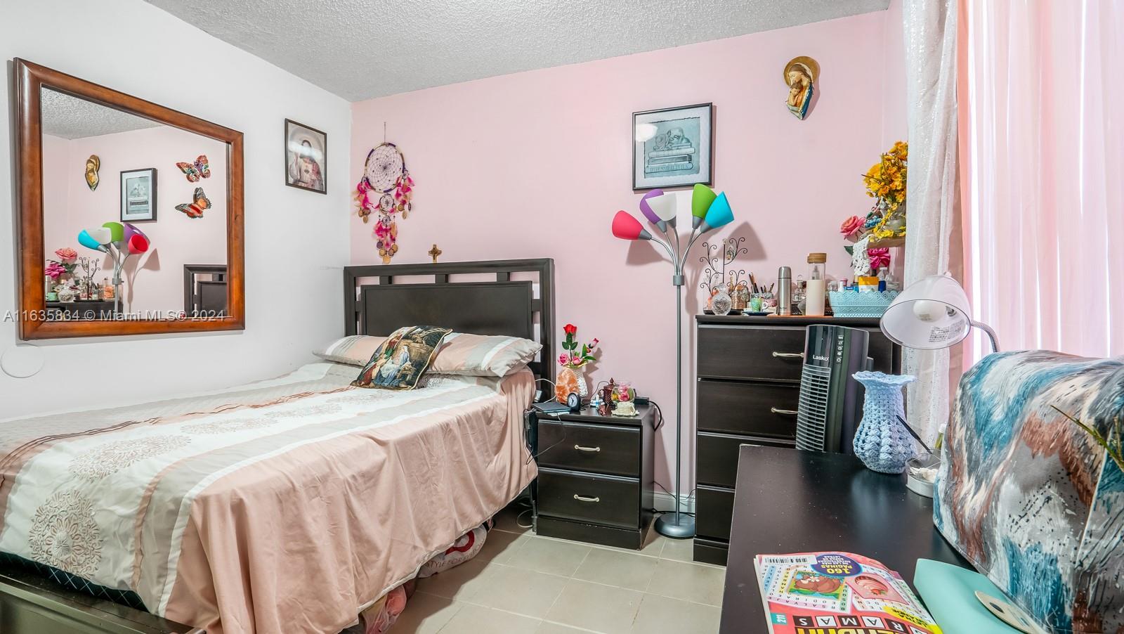 LAKES BY THE BAY SEC 5 - Residential