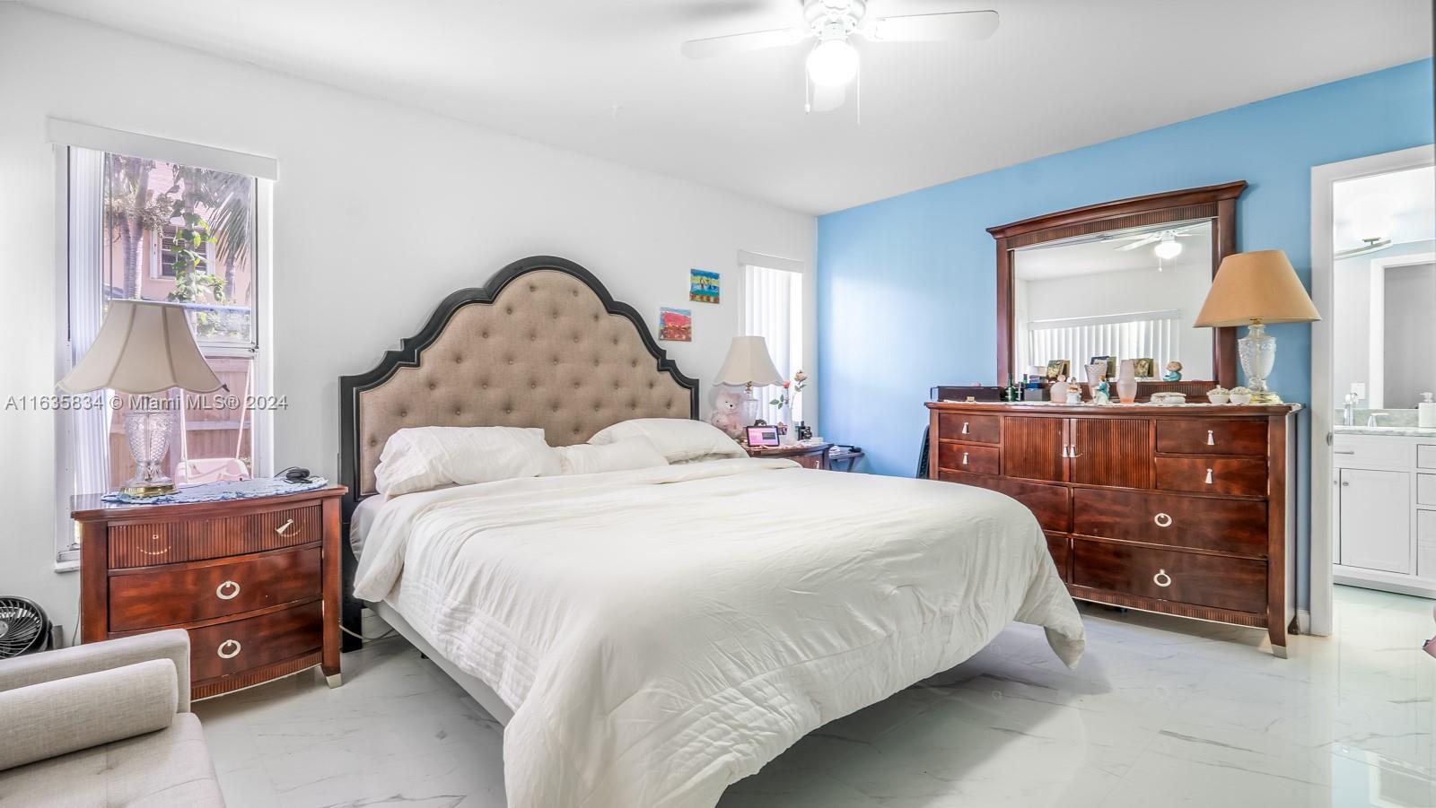 LAKES BY THE BAY SEC 5 - Residential