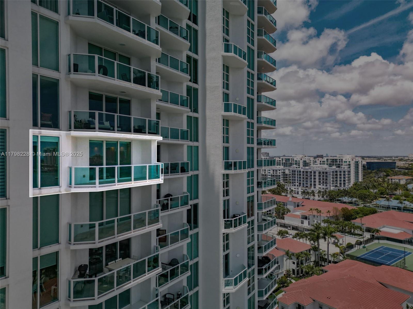 THE PENINSULA II CONDO - Residential