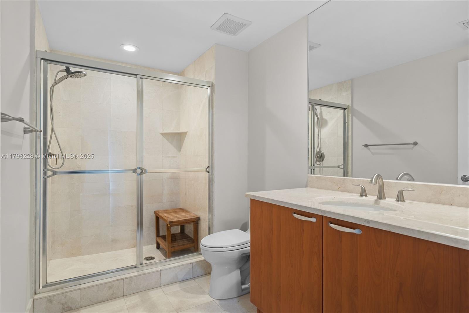 THE PENINSULA II CONDO - Residential