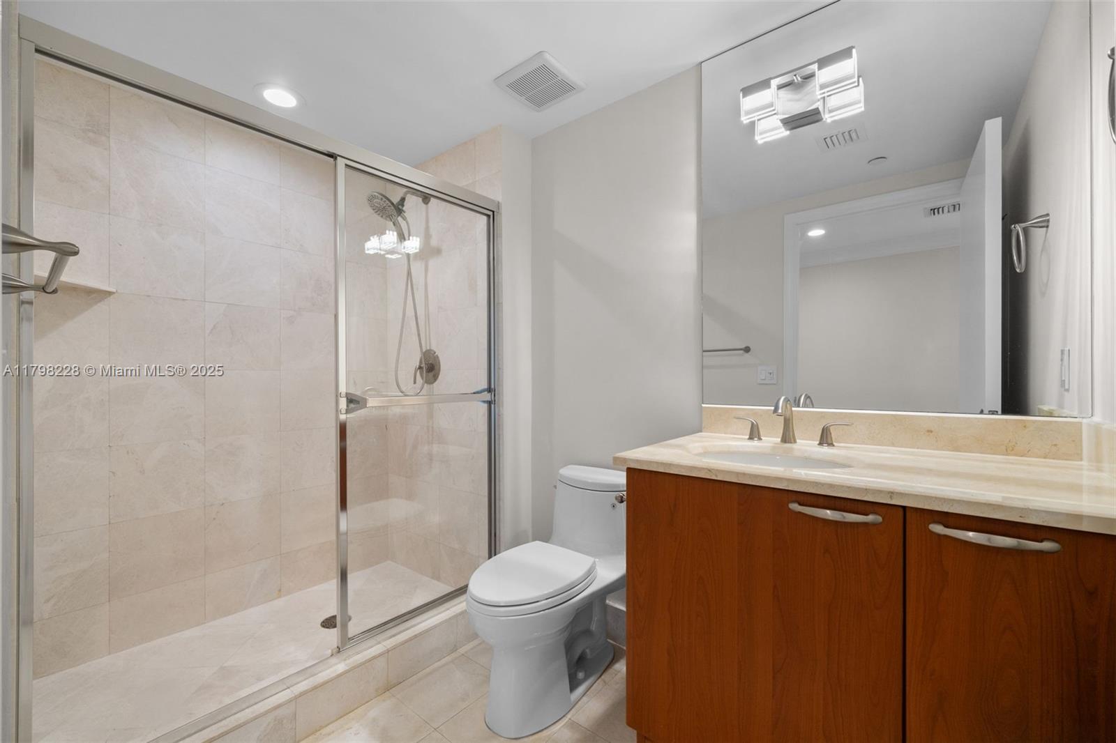 THE PENINSULA II CONDO - Residential