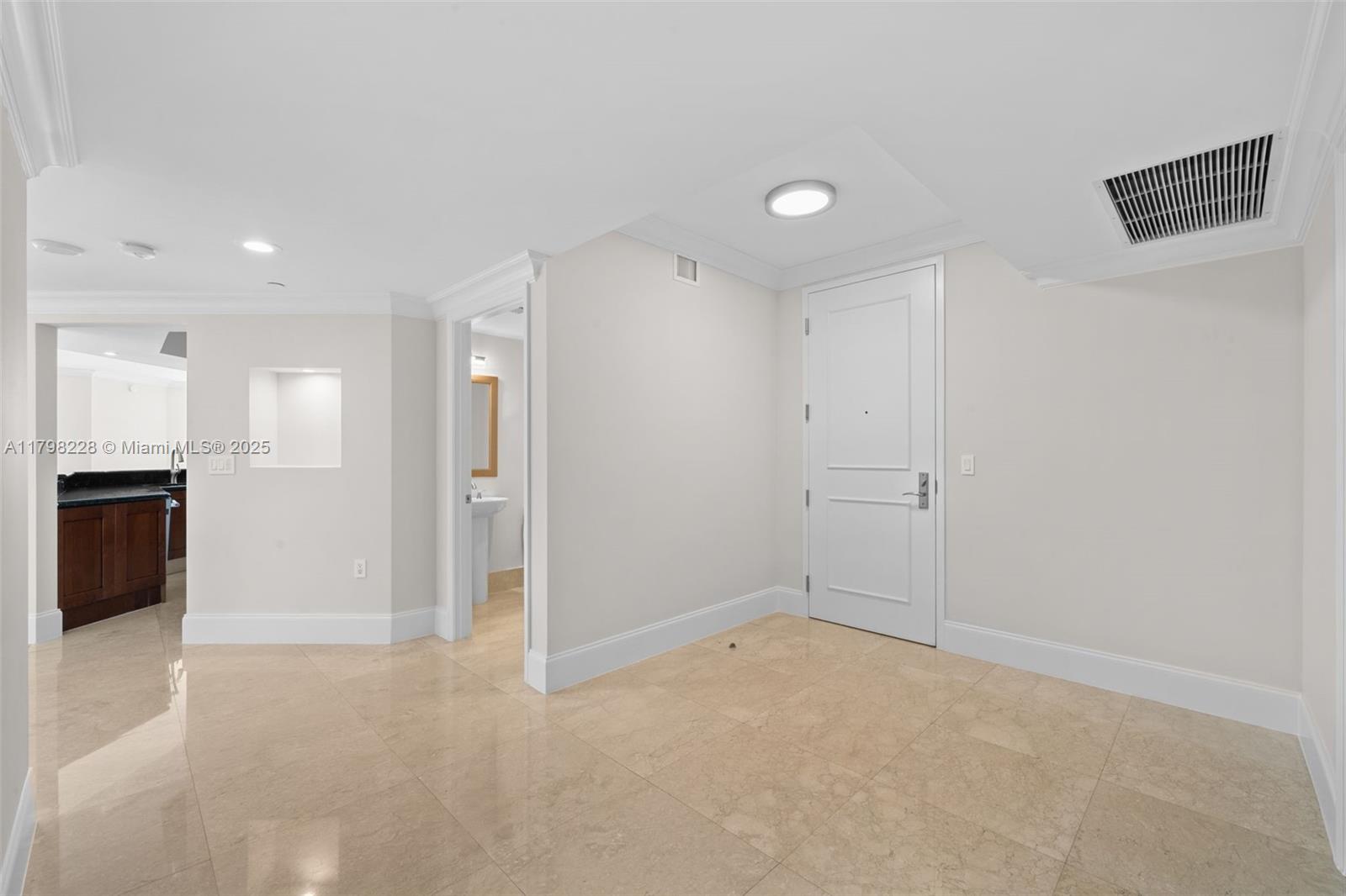 THE PENINSULA II CONDO - Residential