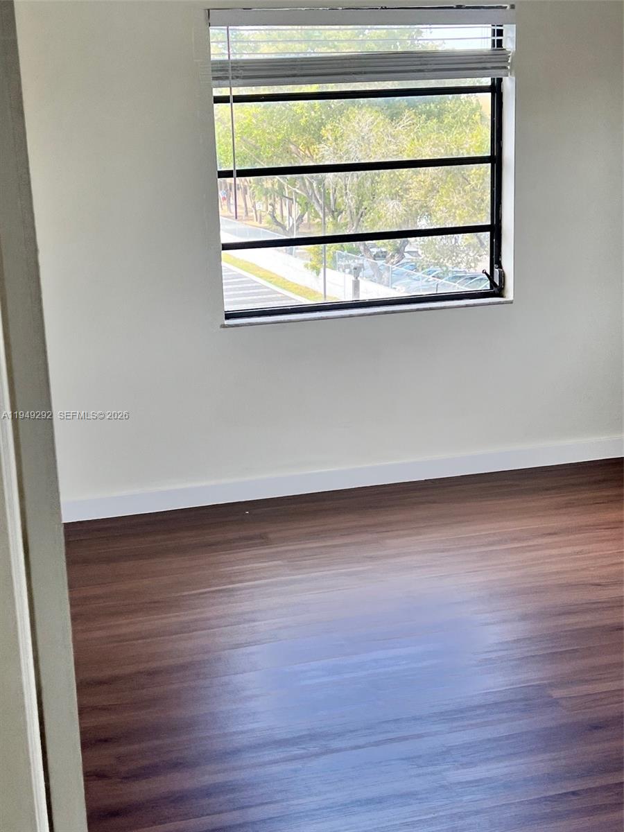 NOB HILL WEST CONDO - Residential