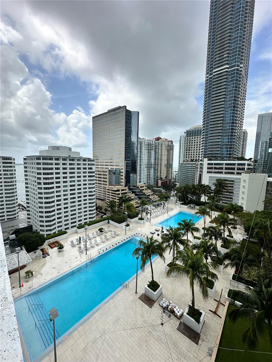 Rental Property at 950 Brickell Bay Dr 1705, Miami, Broward County, Florida - Bedrooms: 2 
Bathrooms: 2  - $4,500 MO.