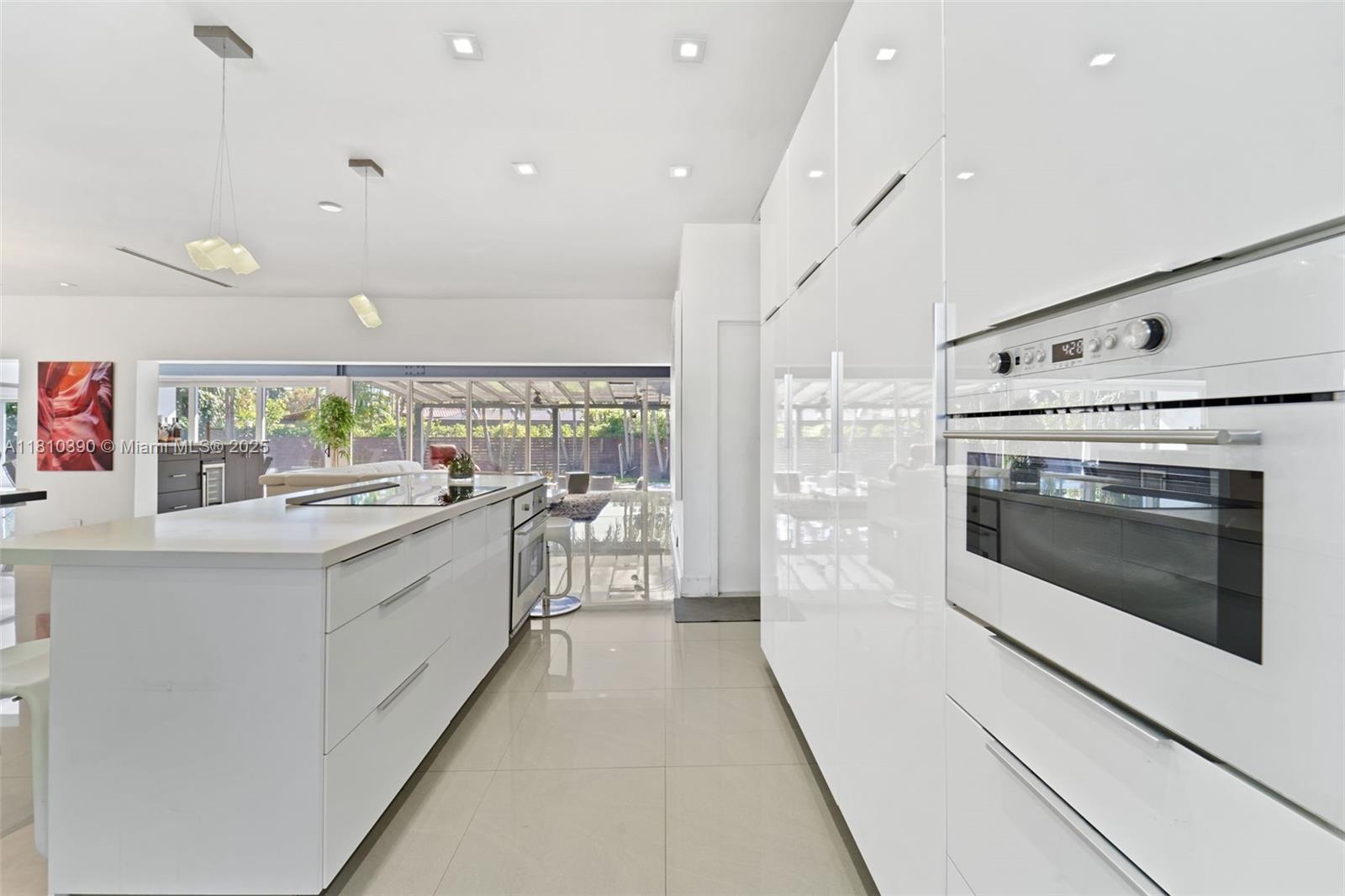 BAY HEIGHTS - Residential Lease