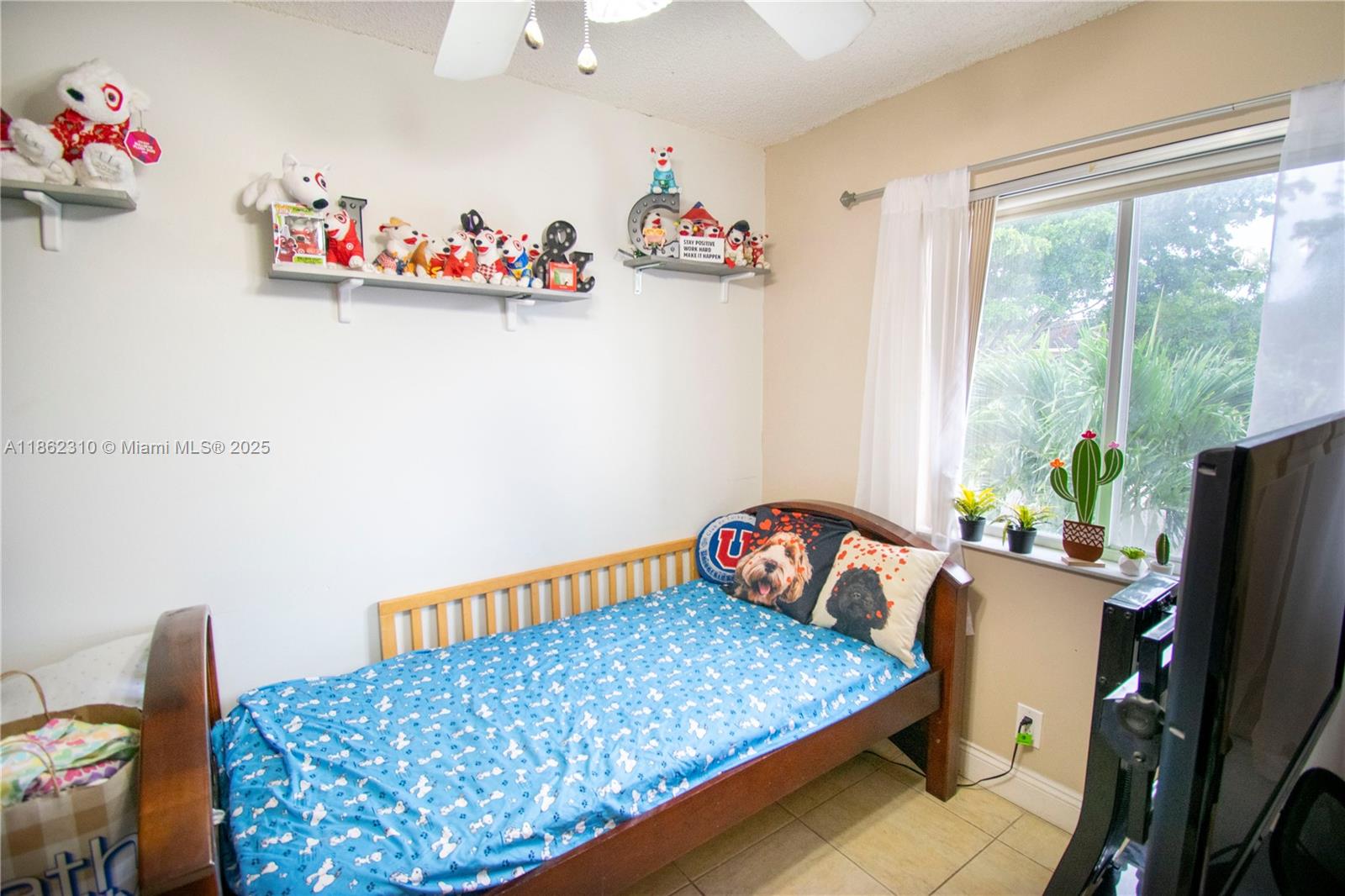 WEITZER SERENA LAKES TOWN - Residential