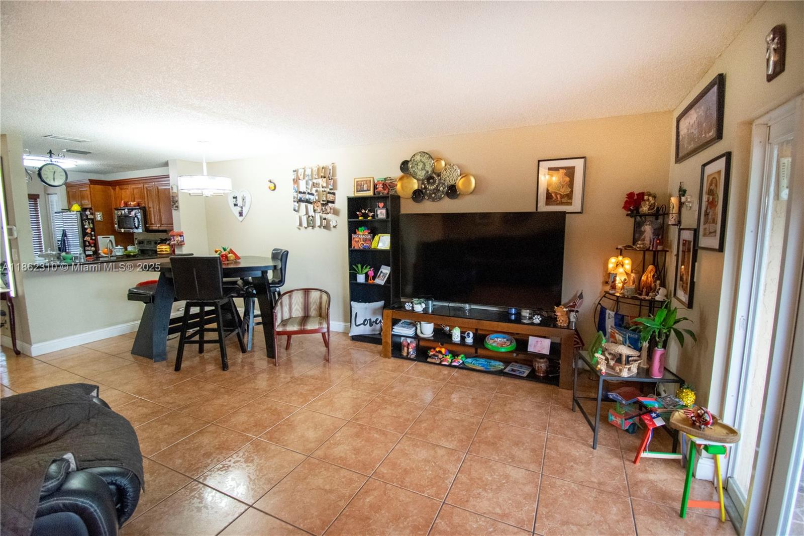 WEITZER SERENA LAKES TOWN - Residential