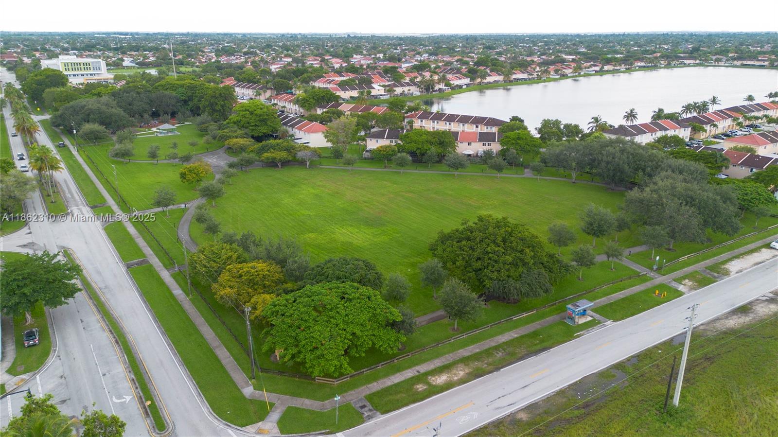 WEITZER SERENA LAKES TOWN - Residential