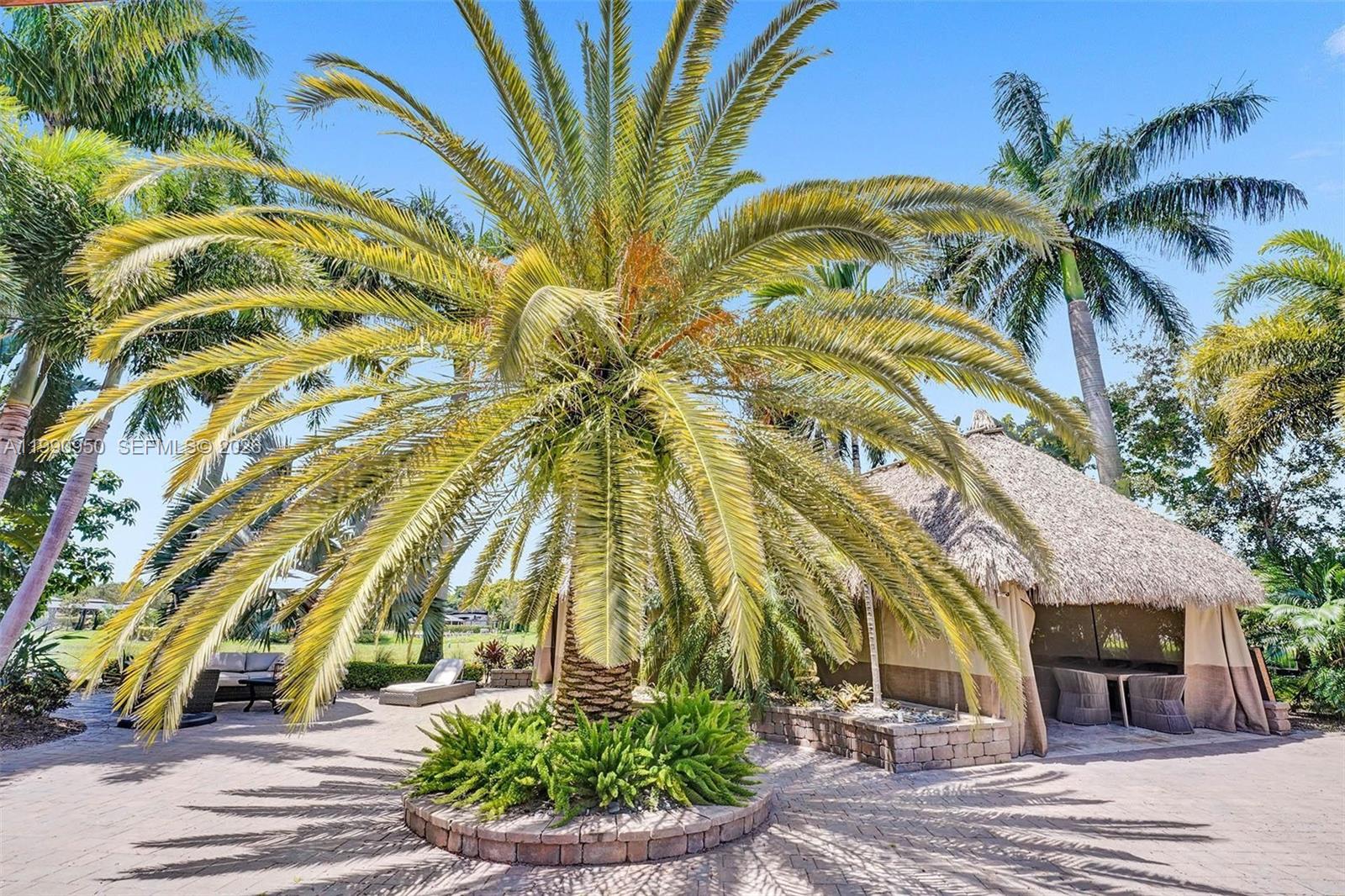 AZTEC RV RESORT LAND COND - Land