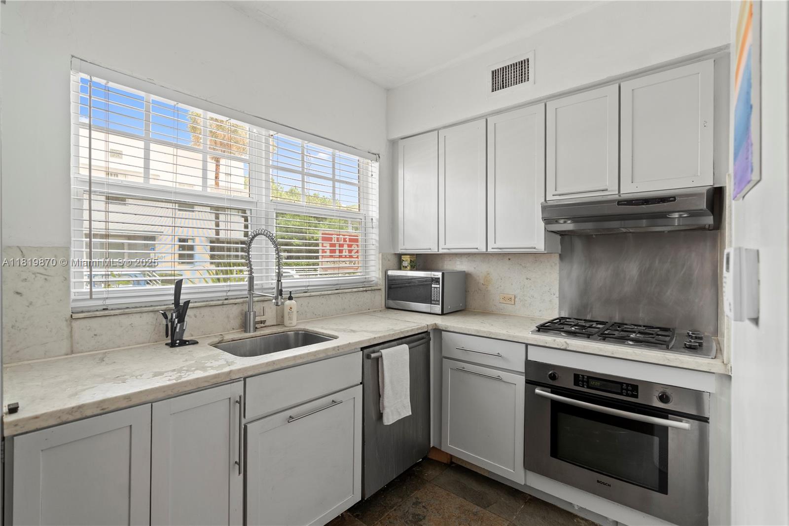 PALM GARDEN CONDO - Residential