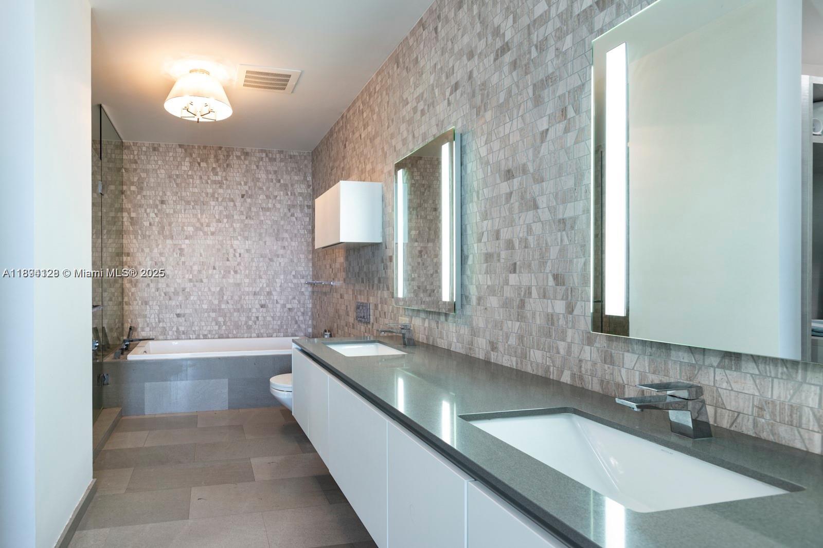 RISE CONDO - Residential Lease