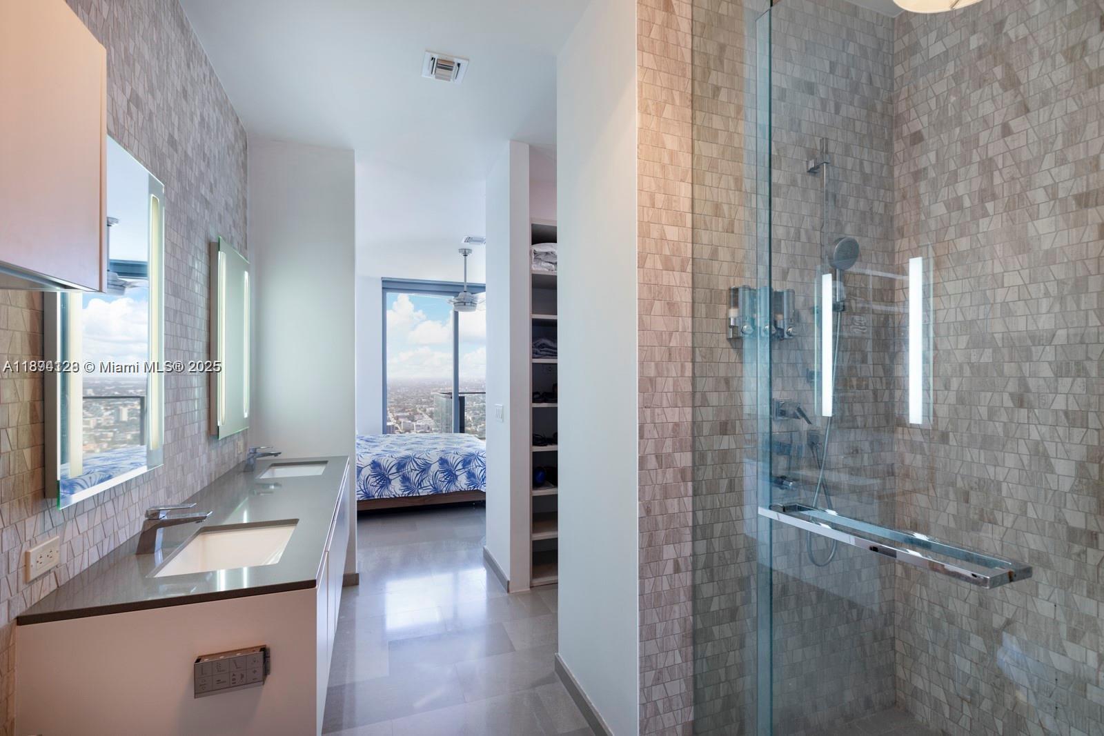 RISE CONDO - Residential Lease