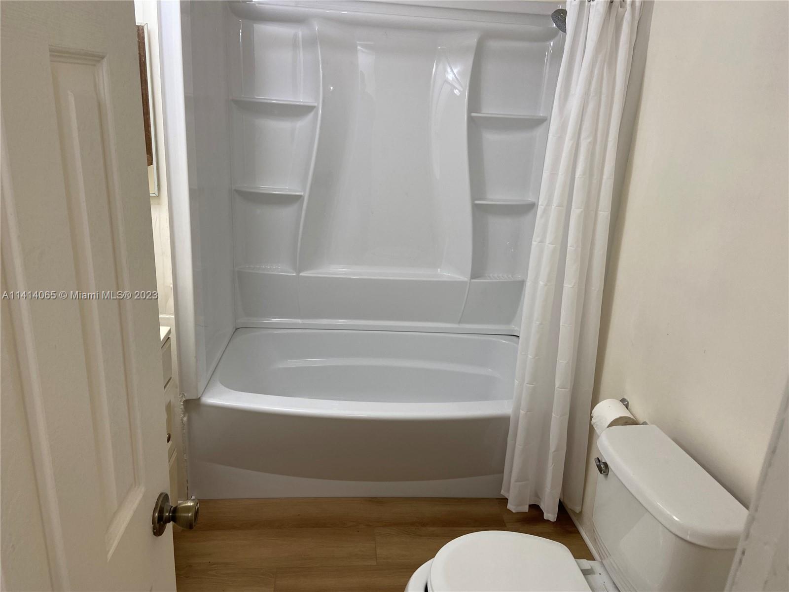 SUNSHINE PARKWAY MANOR UN - Residential Lease