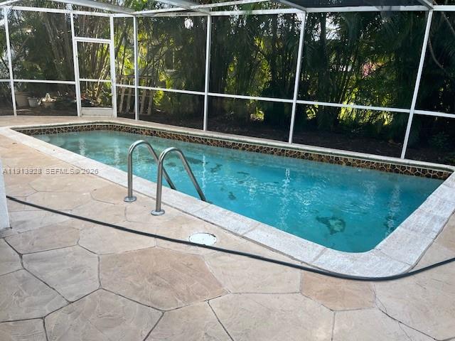 PASADENA LAKES - Residential