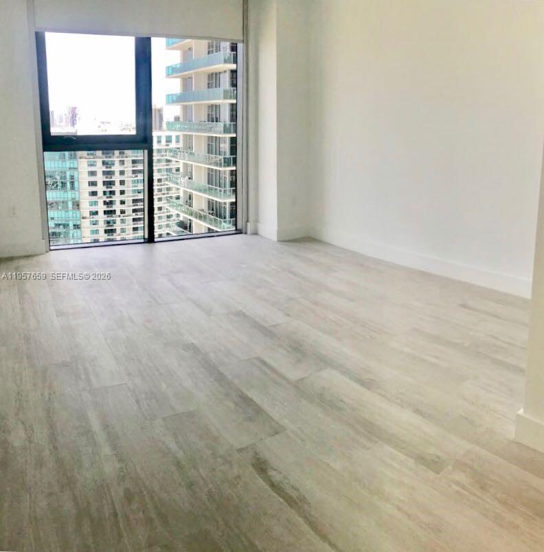 3401 MIDTOWN CONDO - Residential