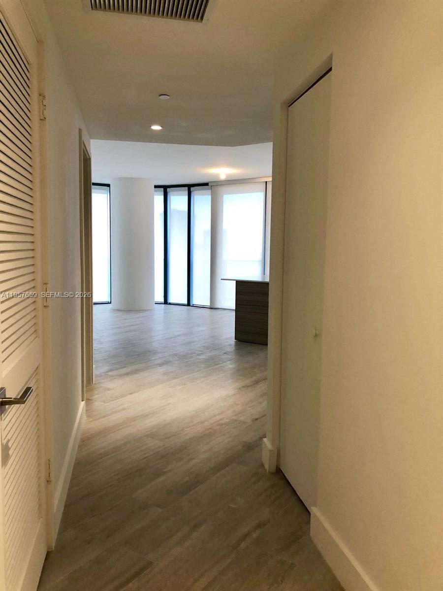 3401 MIDTOWN CONDO - Residential