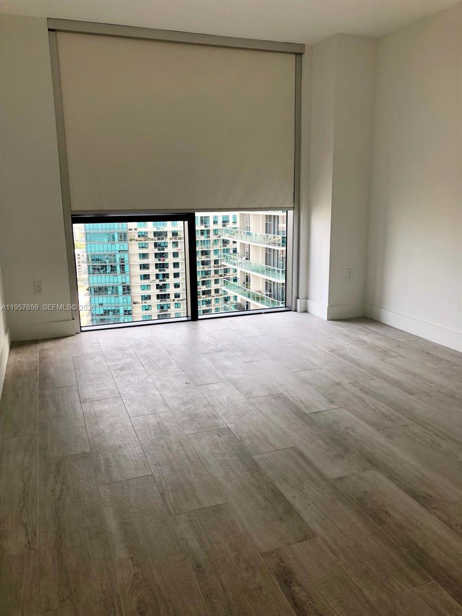 3401 MIDTOWN CONDO - Residential