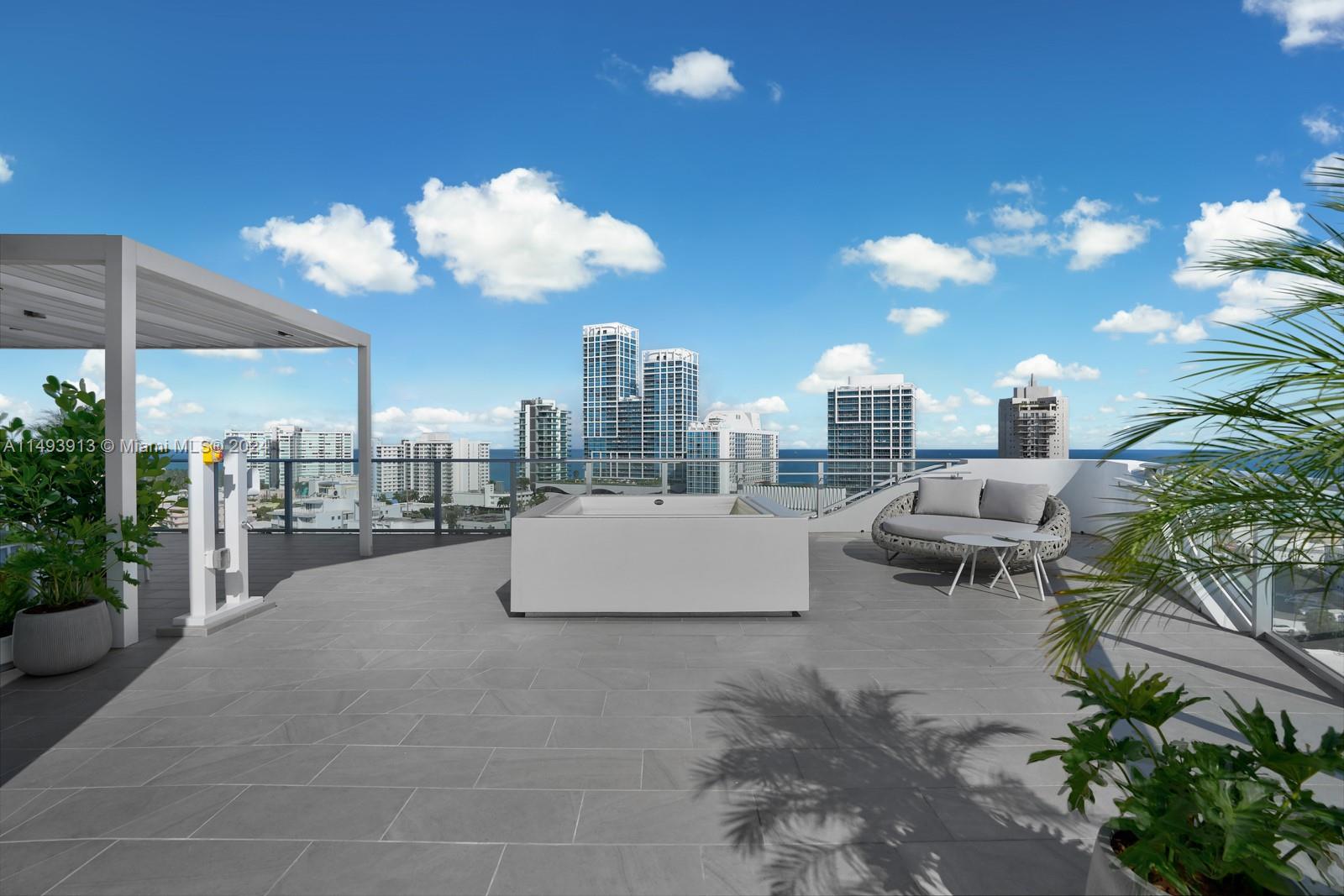 MONACO YACHT CLUB RESIDENC - Residential