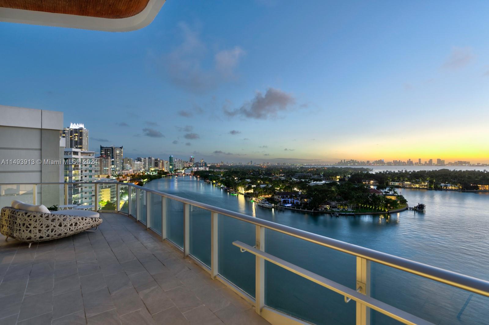 MONACO YACHT CLUB RESIDENC - Residential