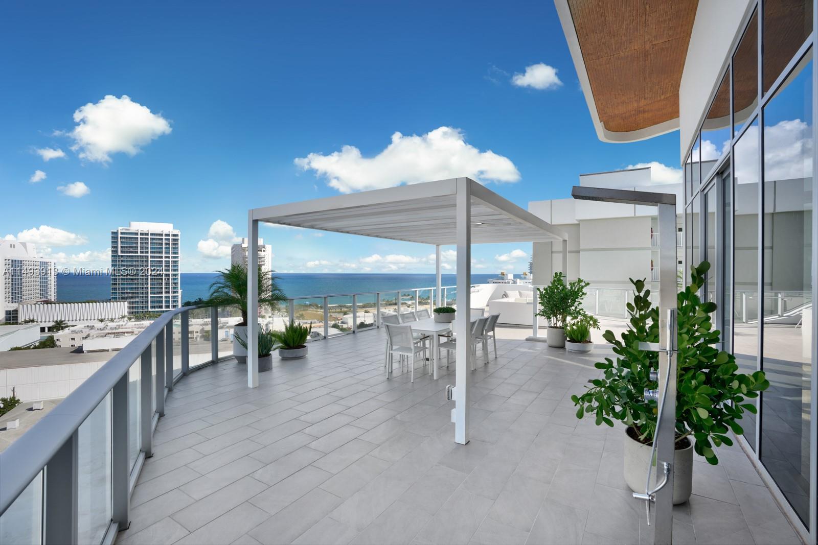 MONACO YACHT CLUB RESIDENC - Residential