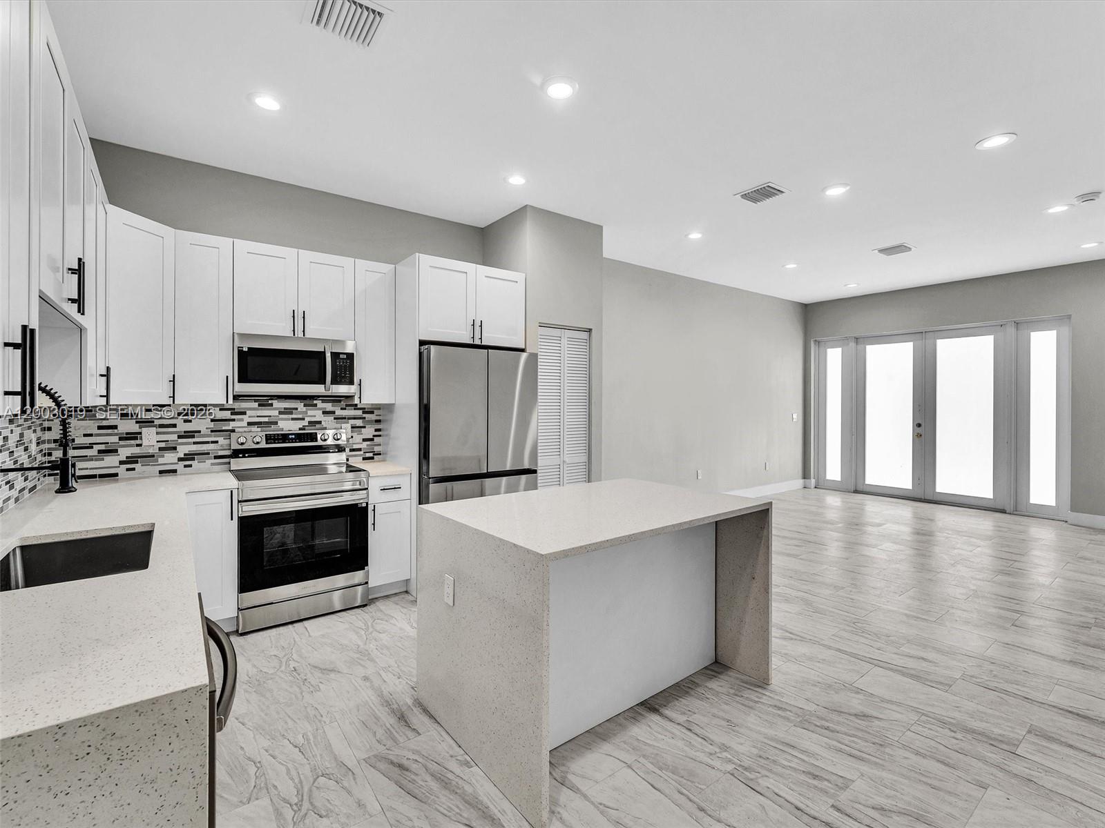 METES AND BOUNDS - Residential Income