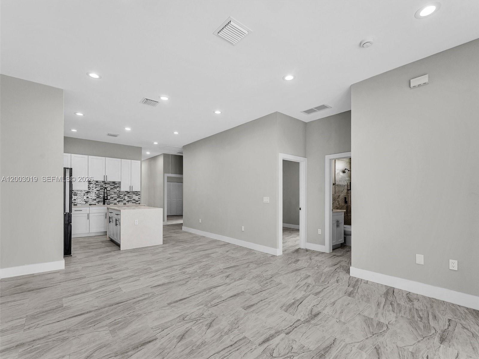 METES AND BOUNDS - Residential Income