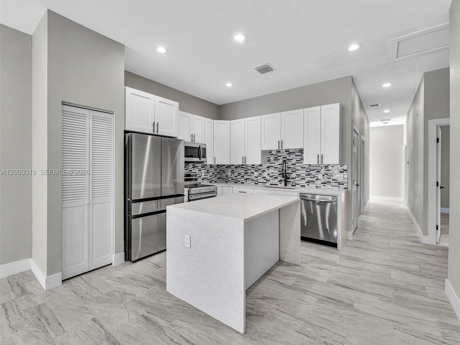 METES AND BOUNDS - Residential Income