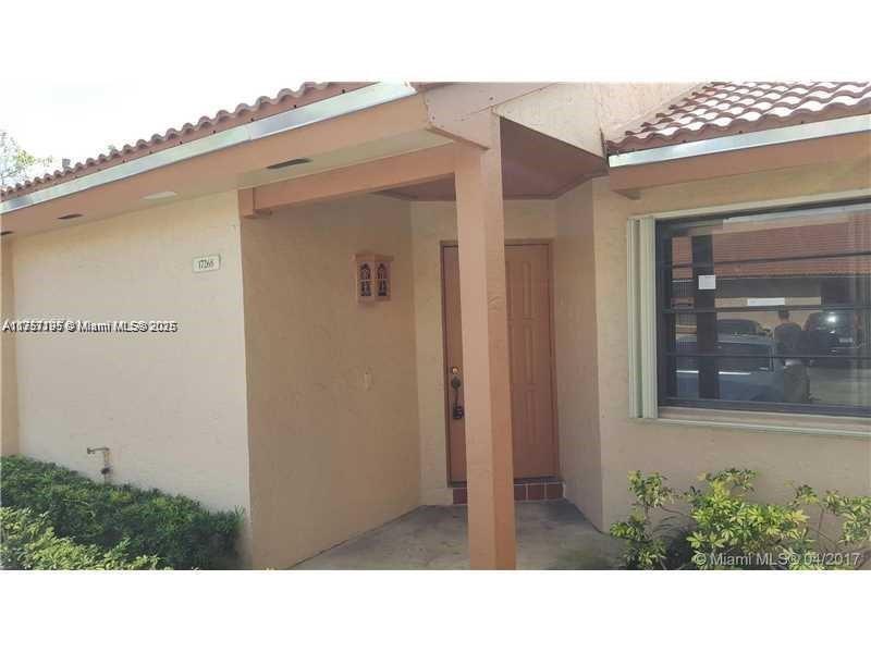 17268 Nw 60th Ct, Hialeah, Miami-Dade County, Florida - 3 Bedrooms  
2 Bathrooms - 