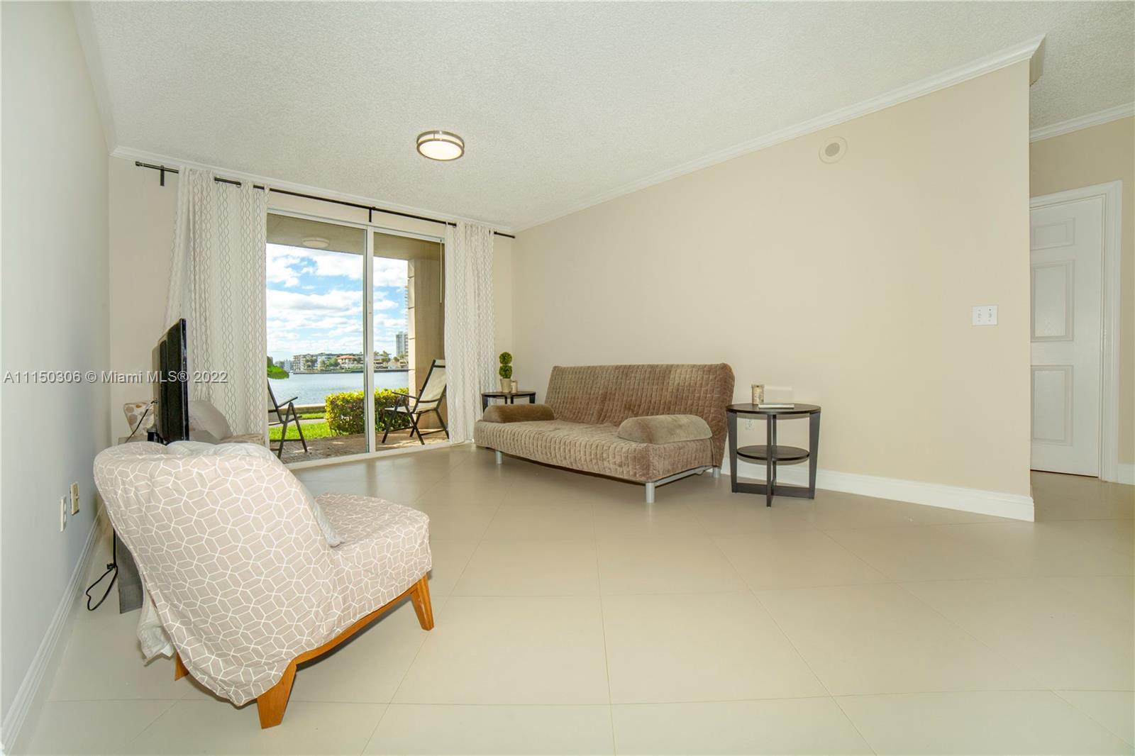 PORTO BELLAGIO CONDO - Residential