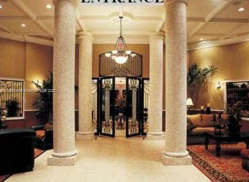 PORTO BELLAGIO CONDO - Residential