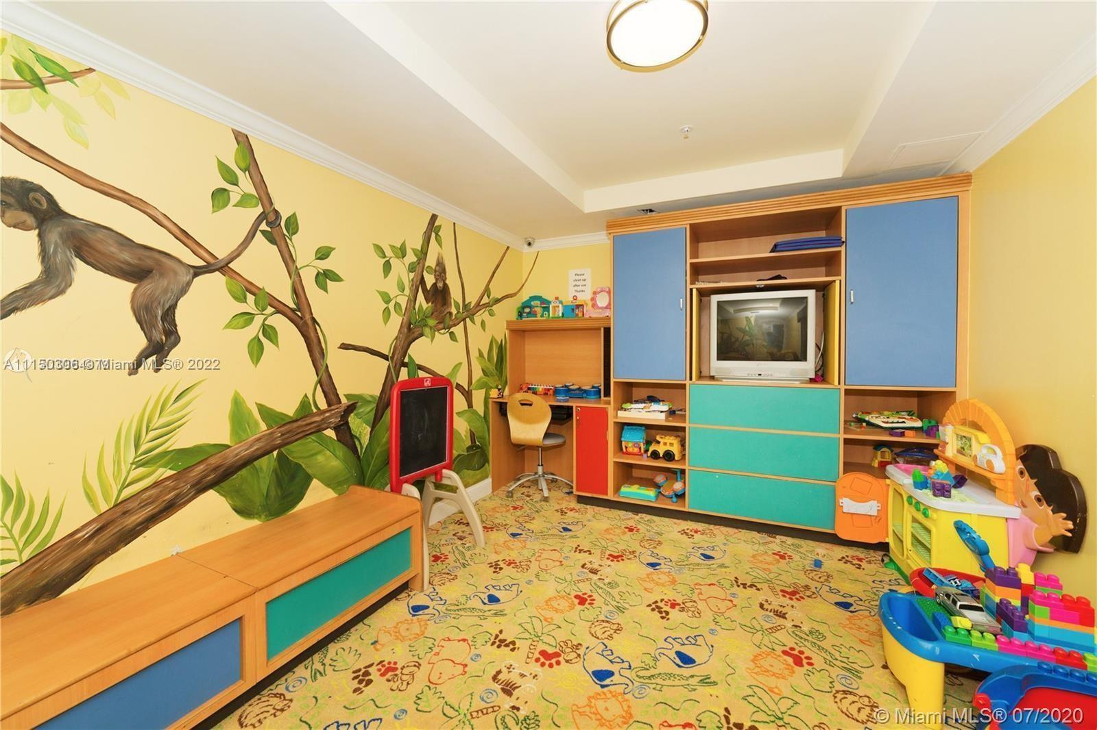 PORTO BELLAGIO CONDO - Residential