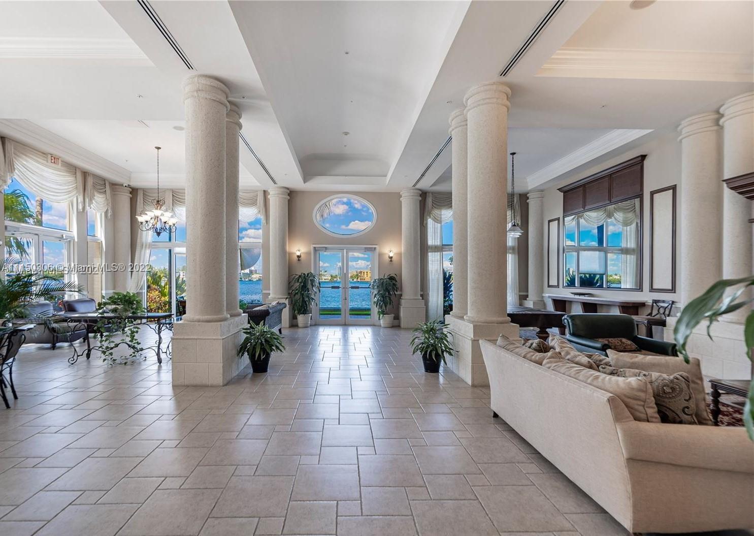 PORTO BELLAGIO CONDO - Residential