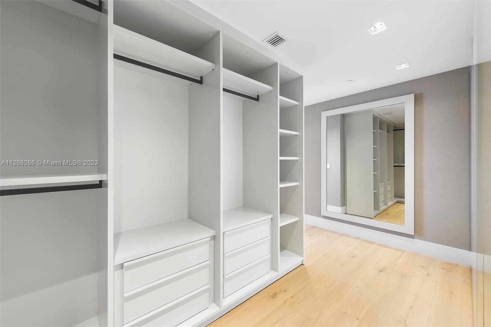 Elysee - Residential