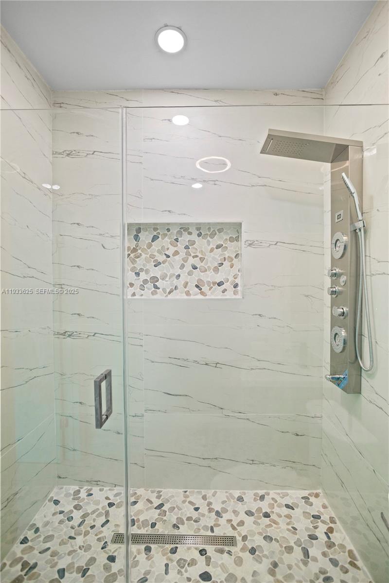 ARCH CREEKS ESTATES - Residential