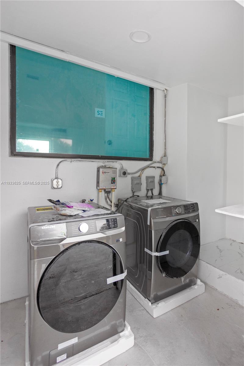 ARCH CREEKS ESTATES - Residential