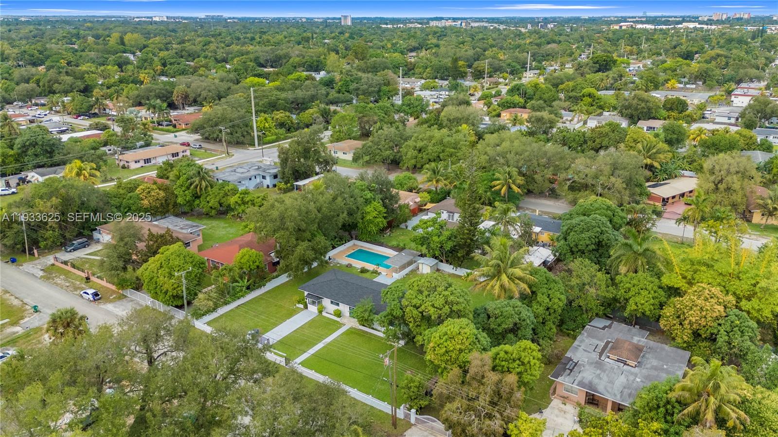 ARCH CREEKS ESTATES - Residential