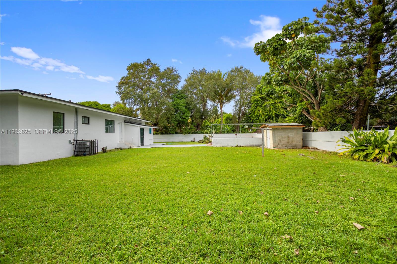 ARCH CREEKS ESTATES - Residential