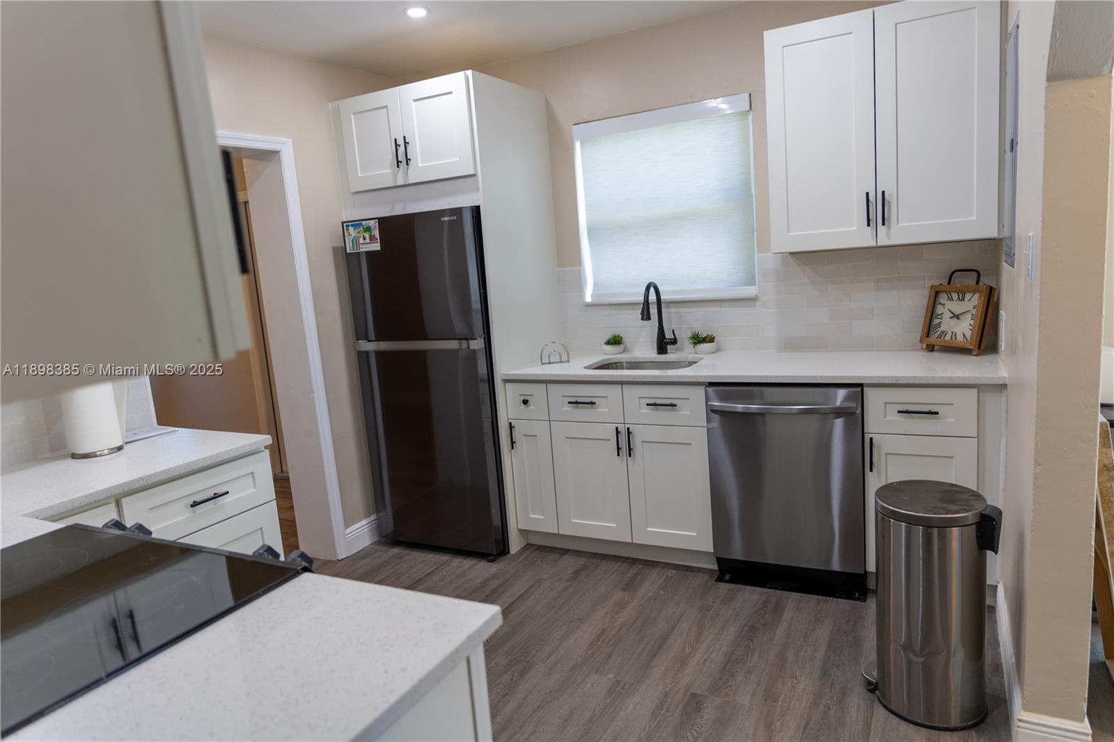 SUN GARDENS FIRST ADD - Residential