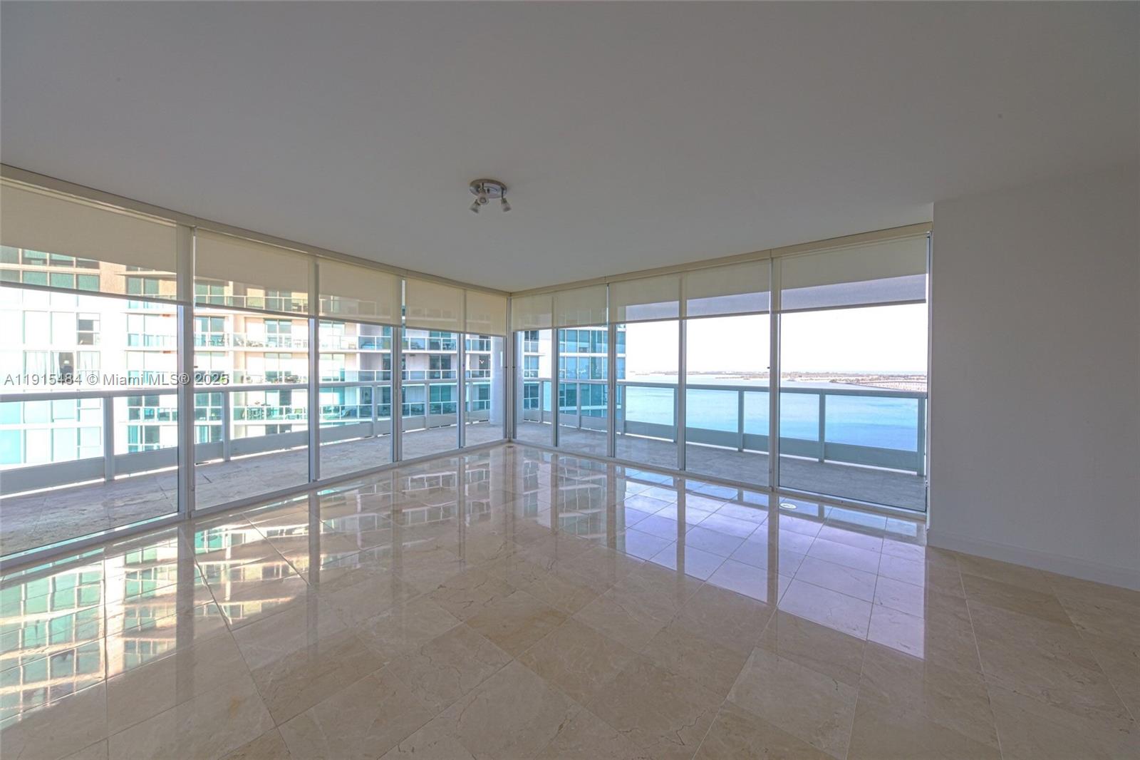 2127 Brickell Ave 2504